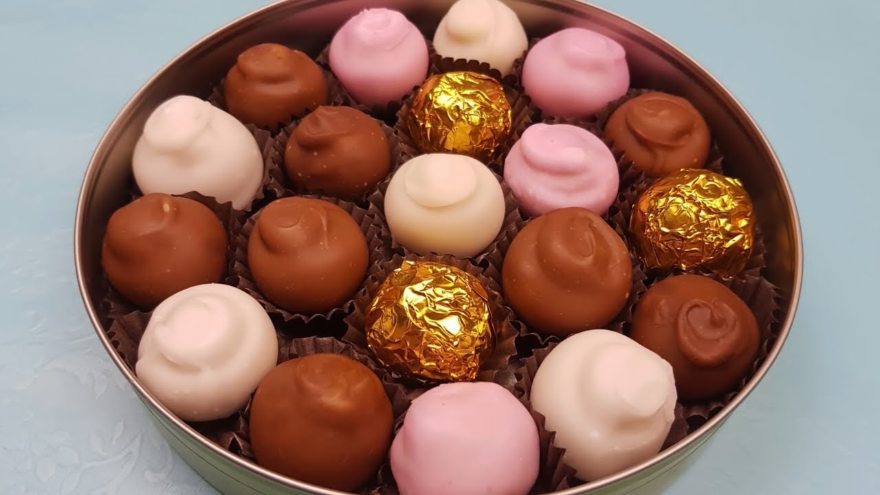 Bomboane fondante cu nuca (cu fondant de bombonerie) -  reteta de cofetarie