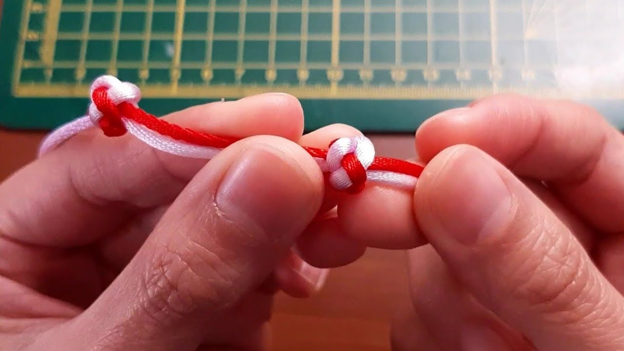 雙線結尾的鈕扣結 （Two cord ends Button Knot ）