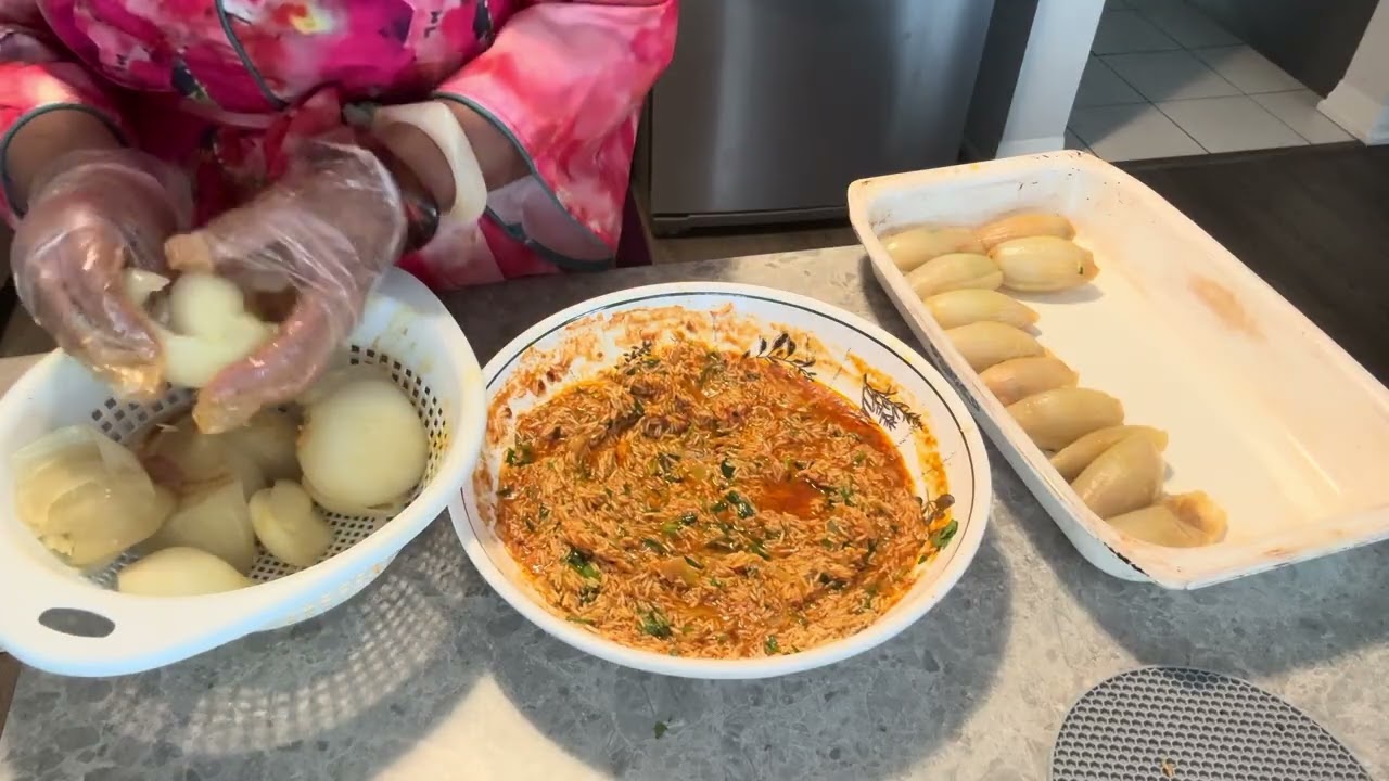 طريقة عمل محشي بصل 🧅🧄🧅🇨🇦
