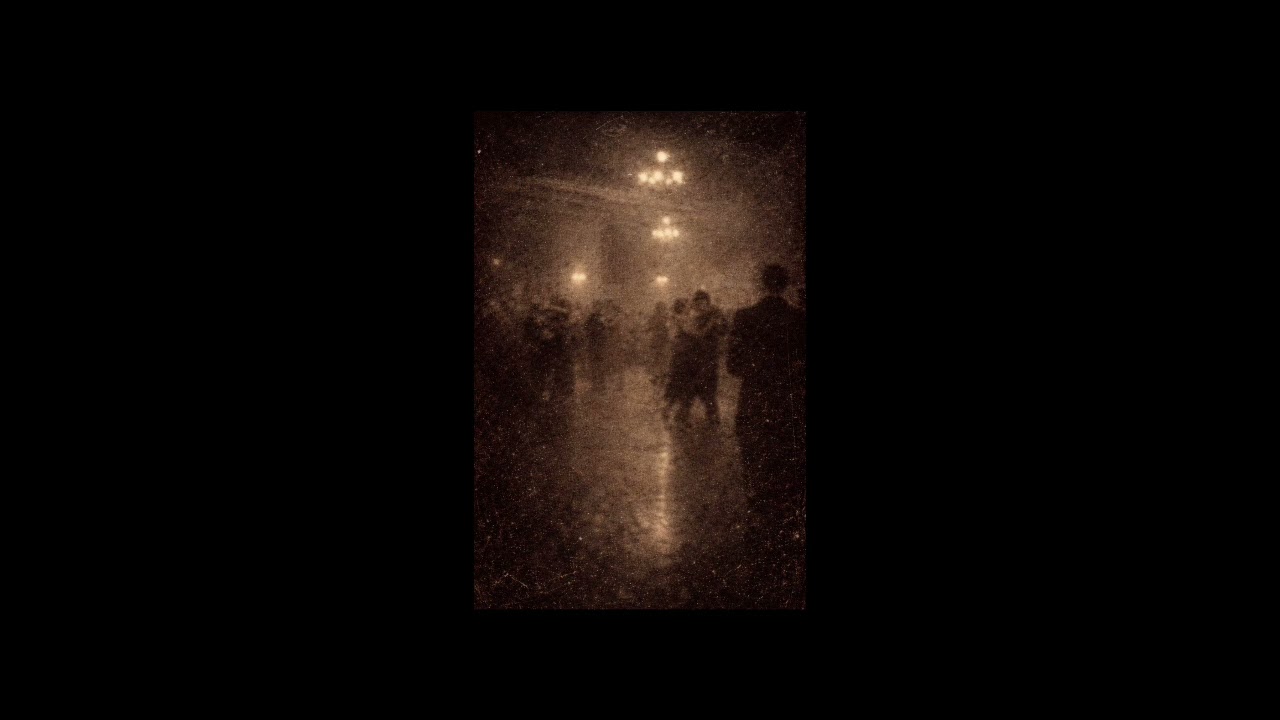 •	Ecos de Algo - Hombres Metálicos