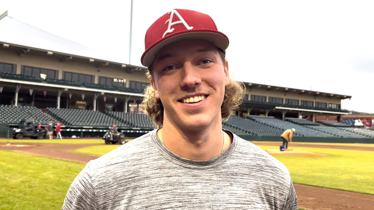 Arkansas' Hagen Smith, Kendall Diggs talk first preseason scrimmage