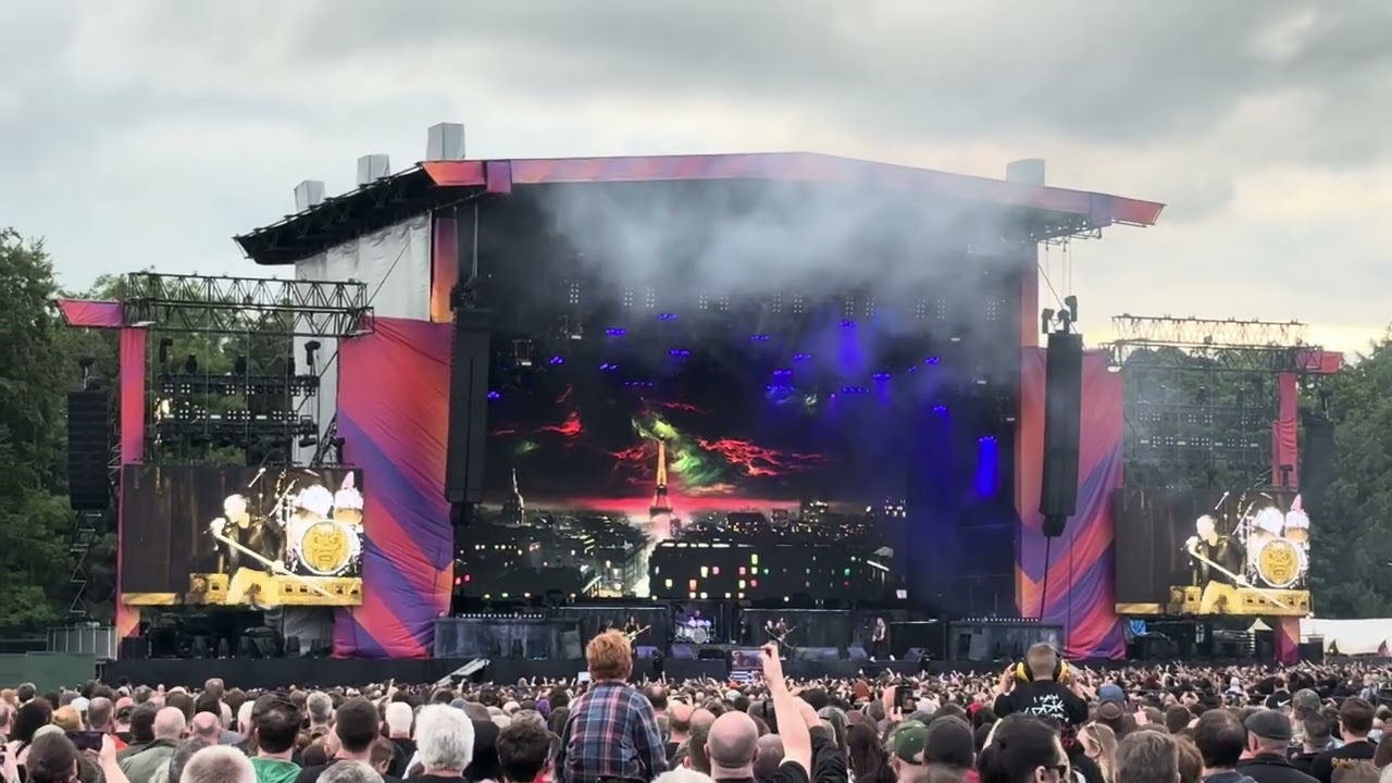 Iron Maiden - The Ides of March - Murders in the Rue Morgue (Live @ Malahide Castle, Dublin)