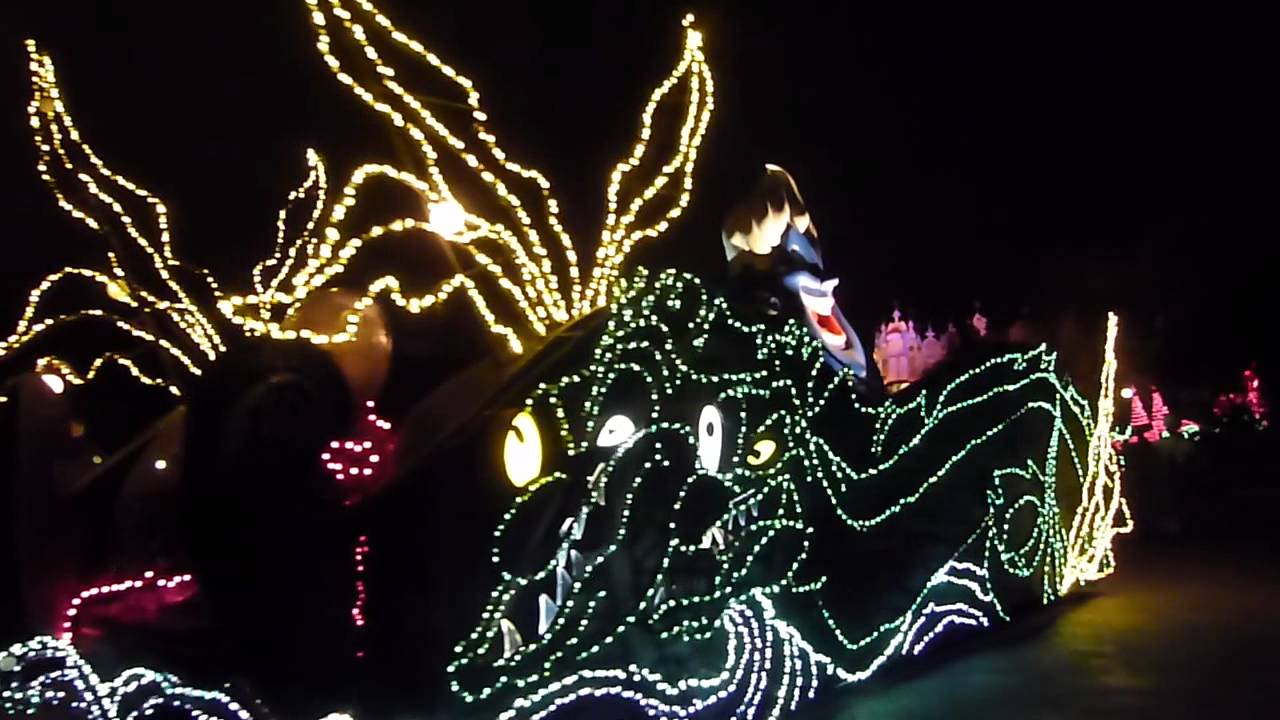 Fantillusion - Disneyland Paris - 08.01.2012