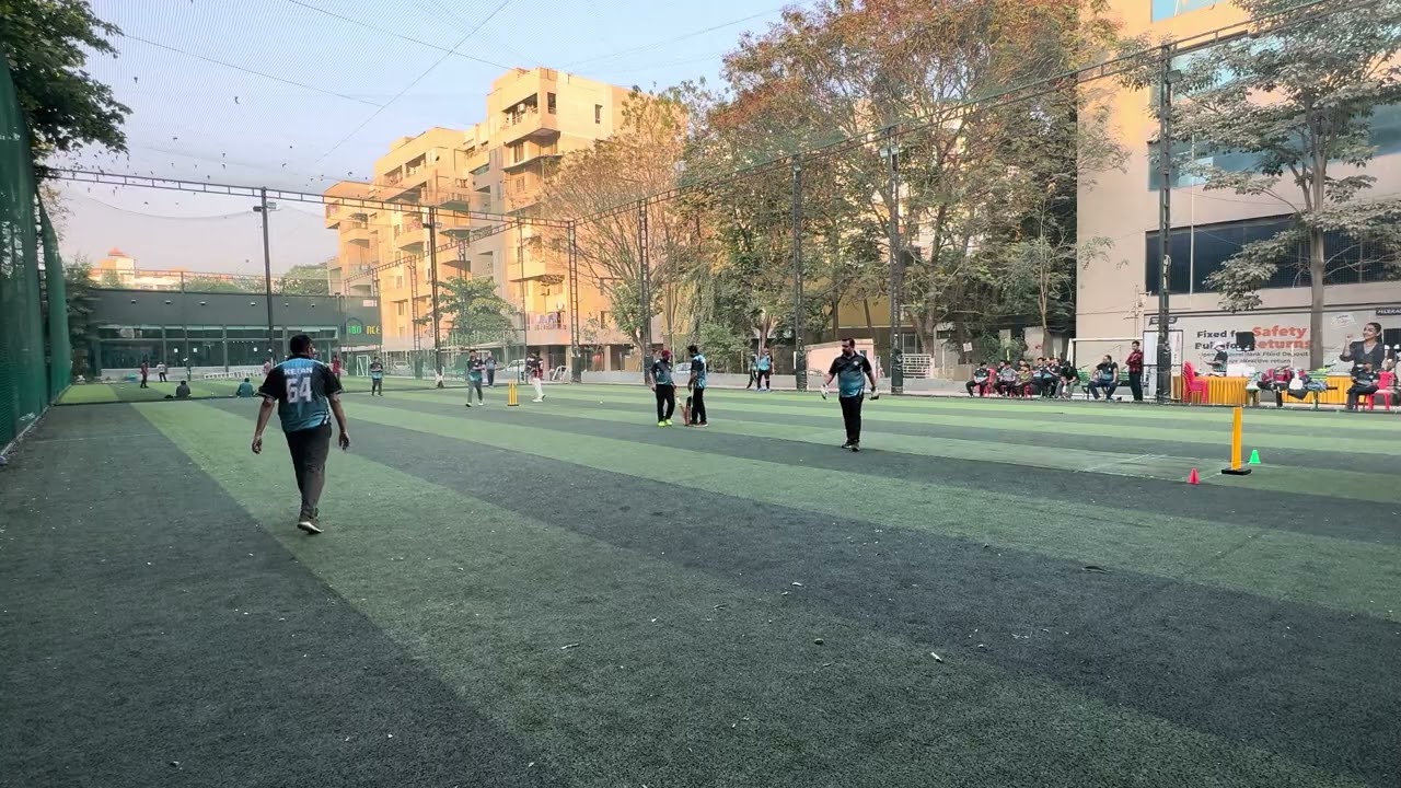 S3PL6: Match 4 - S3 Warriors vs S3 Superkings (Innings 2)