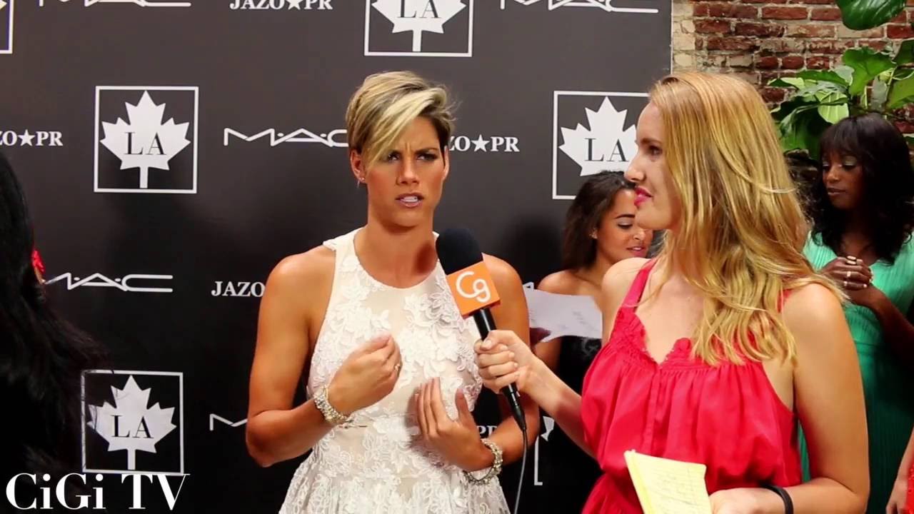 Missy Peregrym talks Rookie Blue, Short Hair, Beyonce, & More!