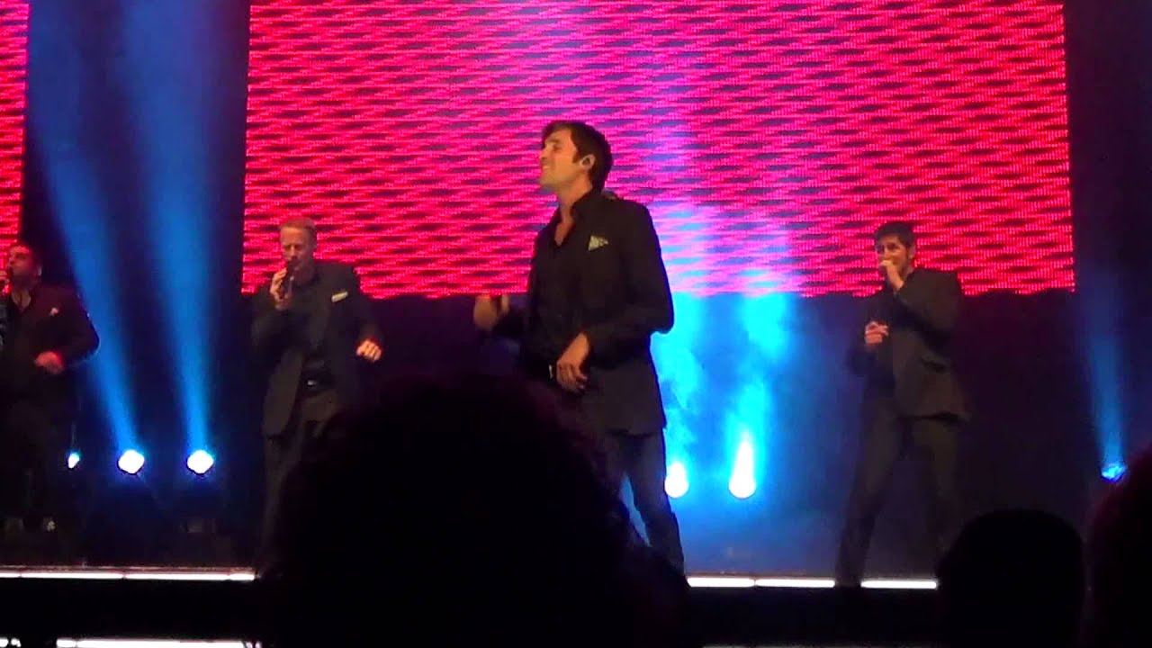 Straight No Chaser Intros and Blurred Lines/Kiss/Get Lucky