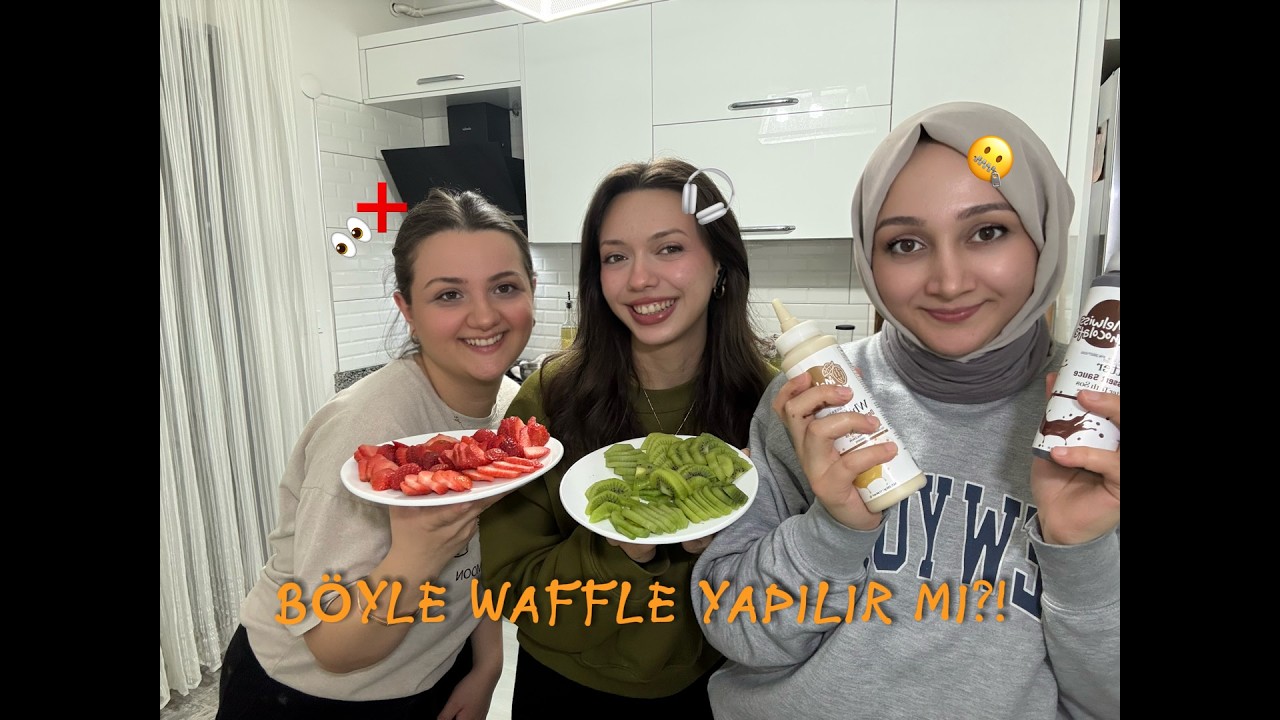 G&ouml;rmedim Duymadım Bilmiyorum 😂 | Waffle Yapmaya &Ccedil;alıştık (KAOS!)