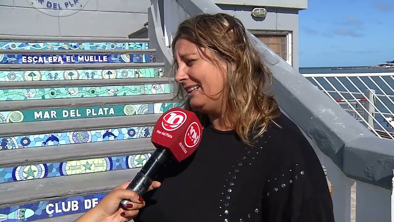10 Noticias - Mosaiquismo en la escalera del muelle d elos pescadores
