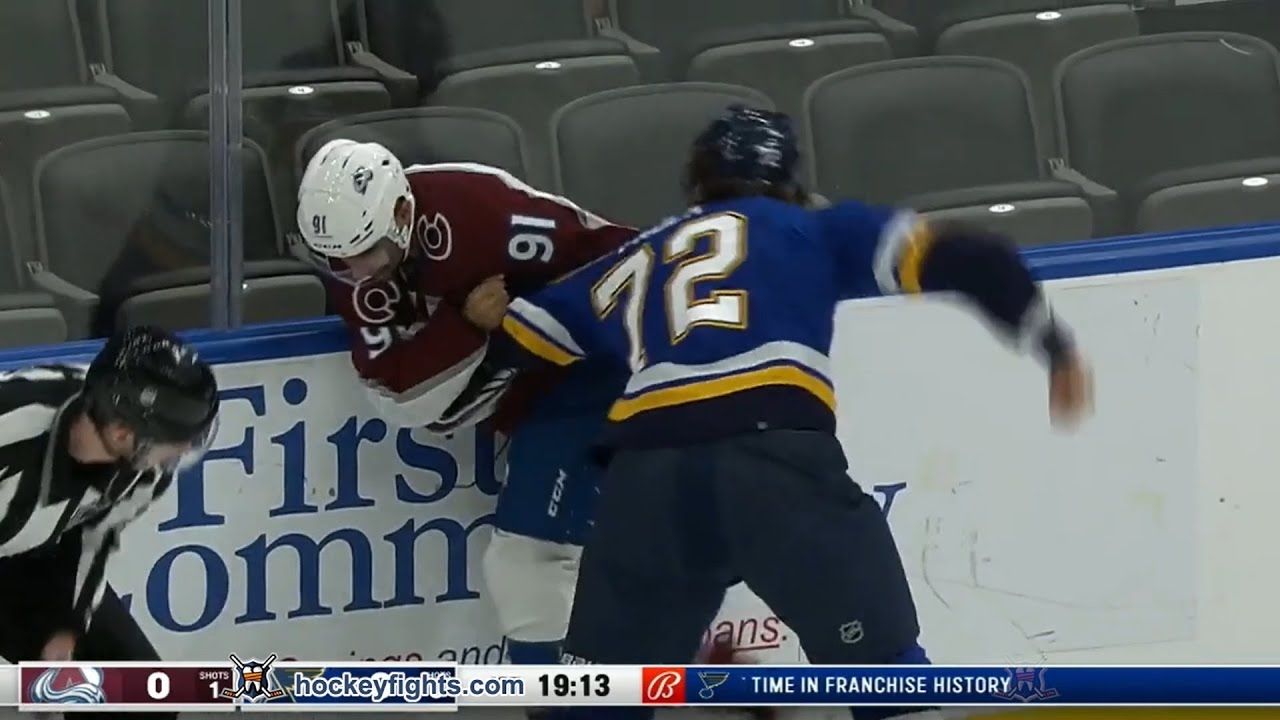 Nazem Kadri vs Justin Faulk Oct 28, 2021