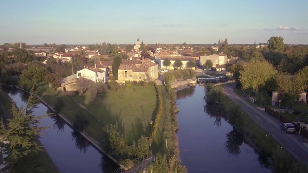 La Venise verte - Le Parc naturel régional du Marais poitevin vu du ciel