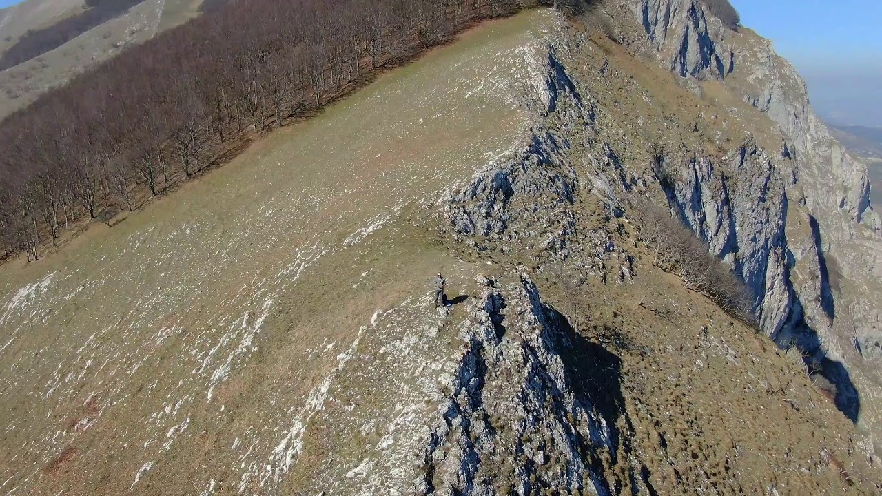 Corno di Catria da Isola Fossara