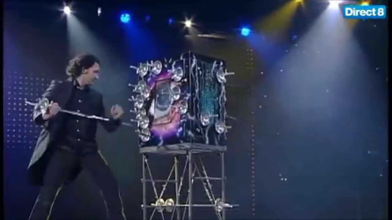 Sword Box Illusion.wmv