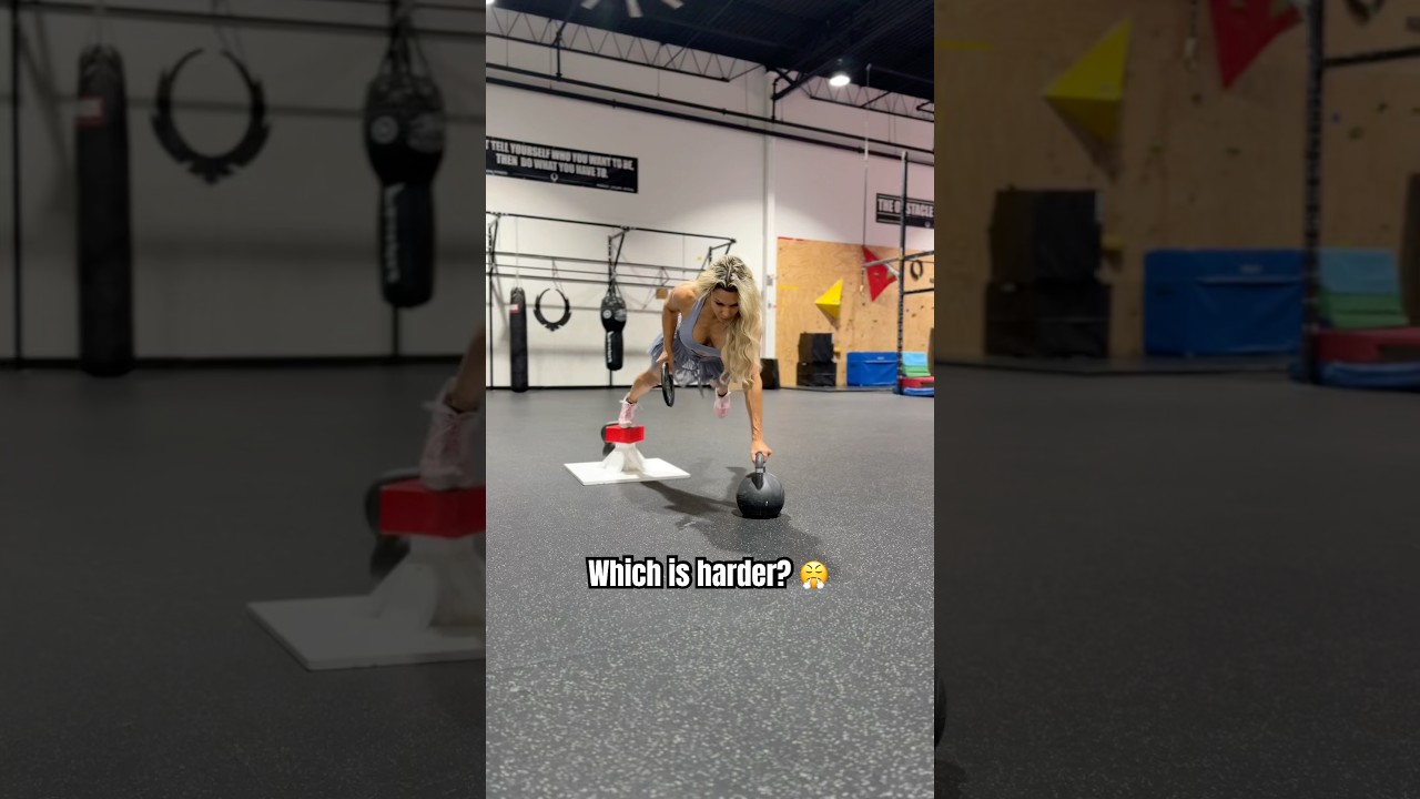Only 1% can do either 🤯 Which one&rsquo;s harder? #shorts  #calisthenics #ninjawarrior #fitnessjourney
