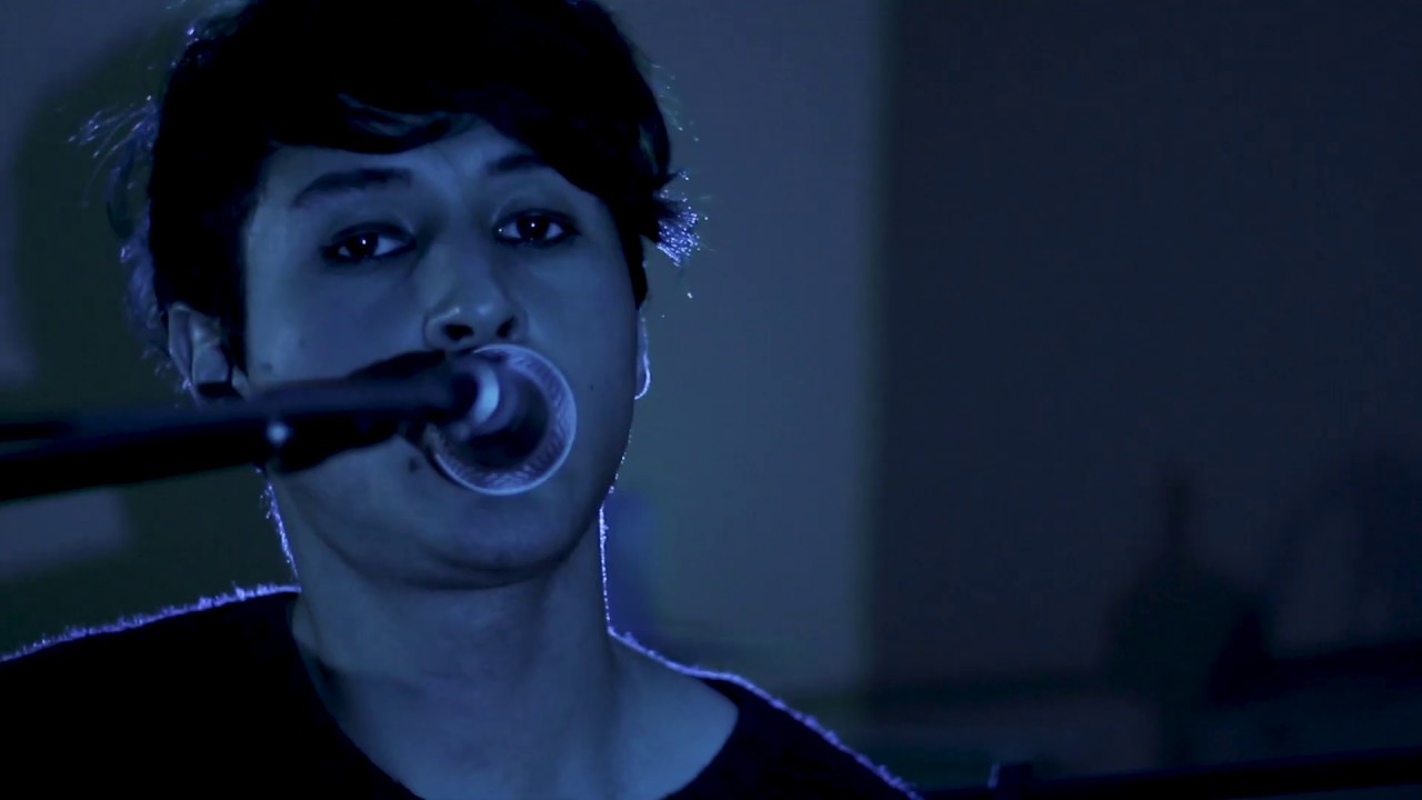 Julia Dream (Pink Floyd cover) - Petite Monster