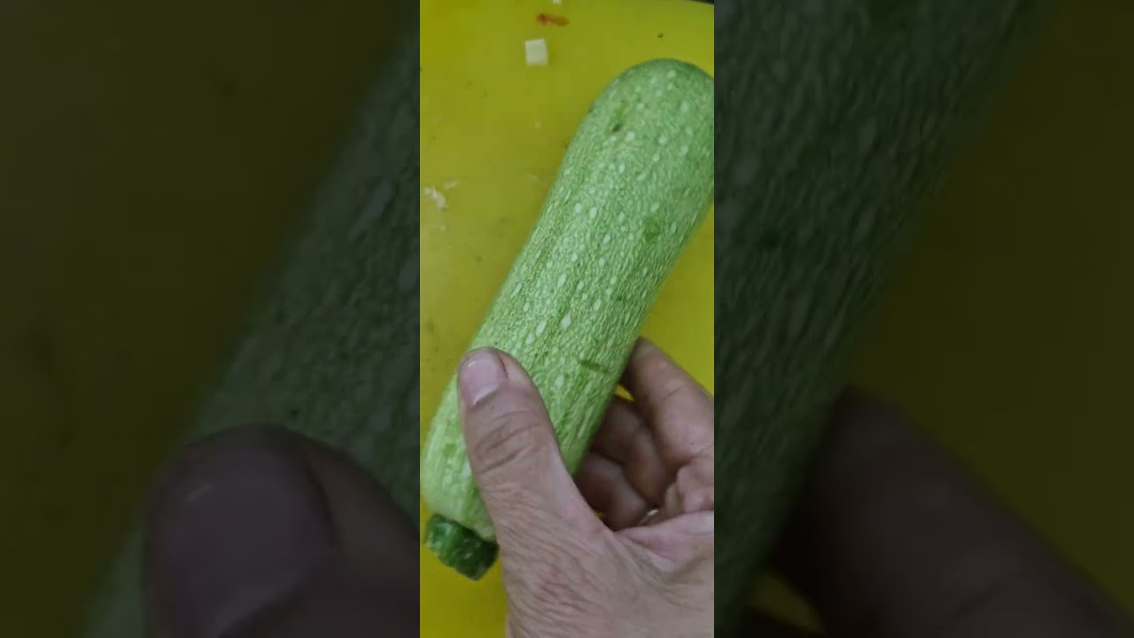סלט חצילים  מושלם. 