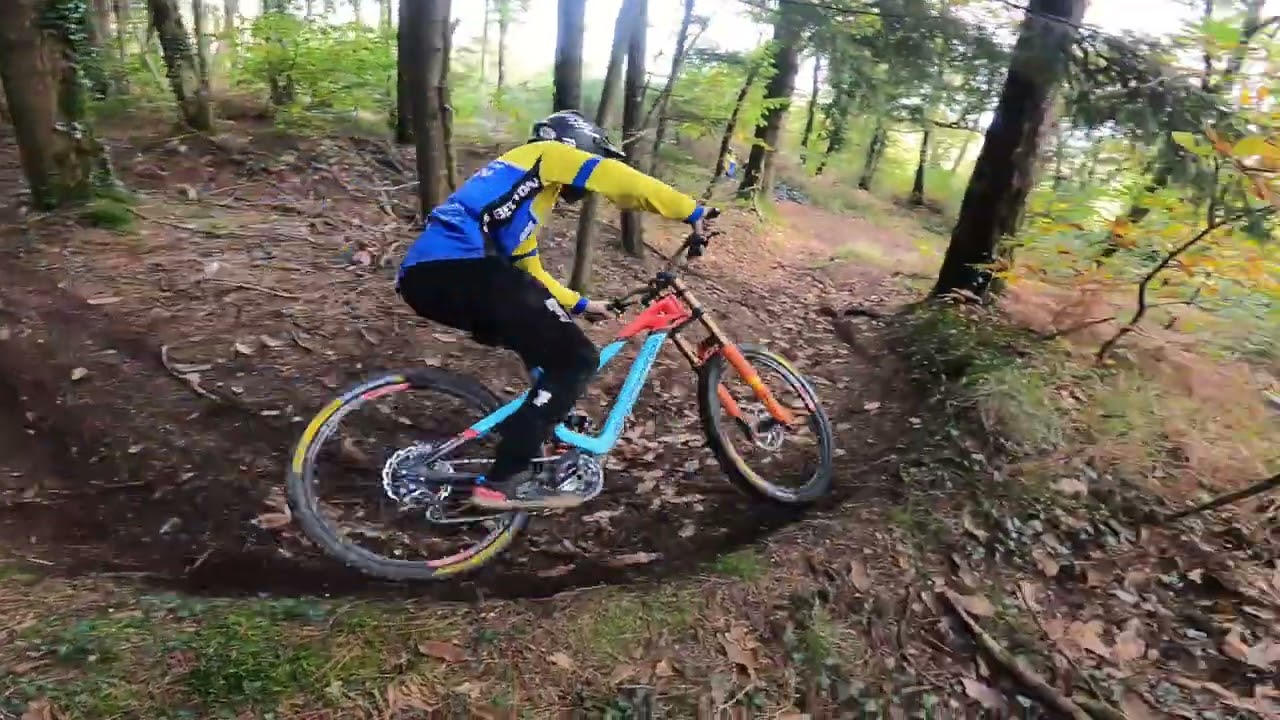 2024 10-Stage VTT DH à Bignan