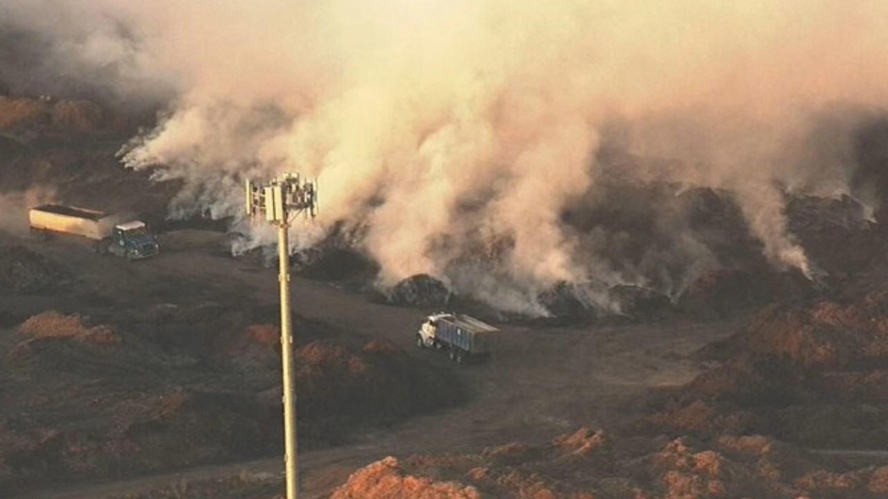 WATCH IT LIVE: Southwest Side Mulch Fire