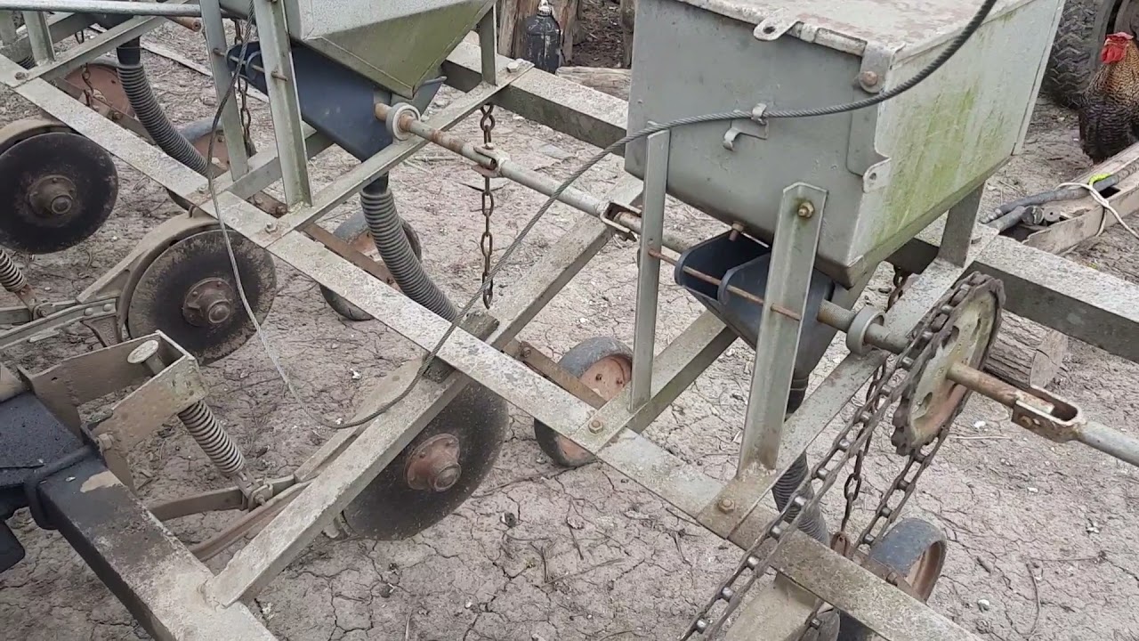 Саморобна сівалка кукурудзи