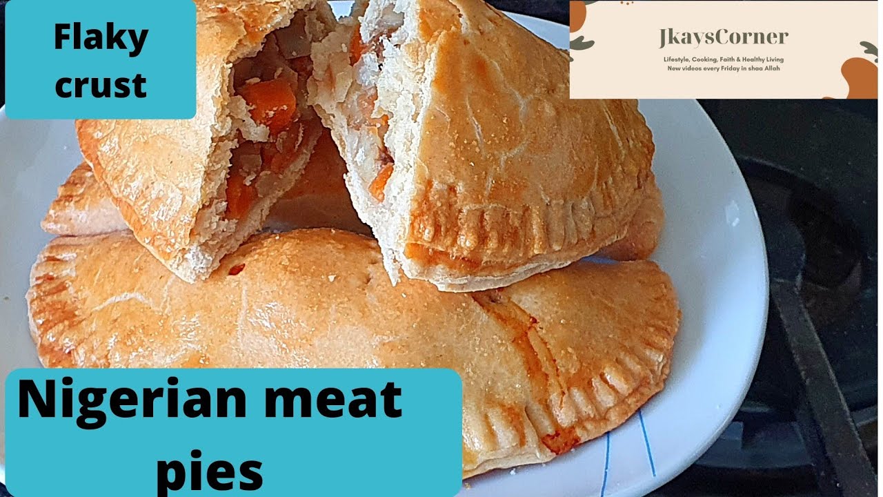 #meatpierecipe #nigerianmeatpies How to make Nigerian meat pies (UK meat and vegetables pasties)