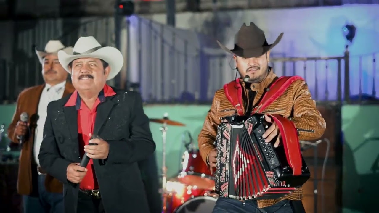 YO TE AMO MARIA ( LIVE SESIÓN) GRUPO CONDOR FT ROEL RUIZ