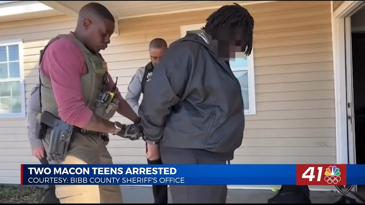Two Macon teens arrested after accused of stealing a vehicle