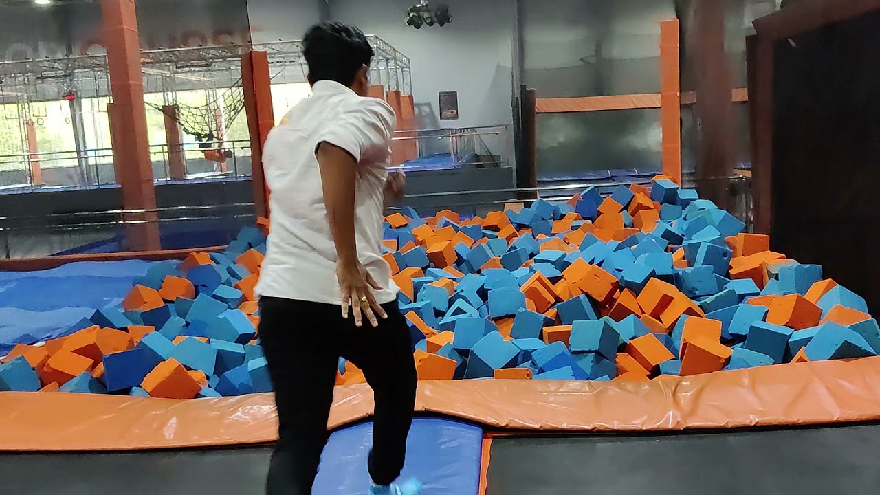 SKY ZONE IN HYDERABAD | USA's LARGEST TRAMPOLINE PARK IN HYDERABAD