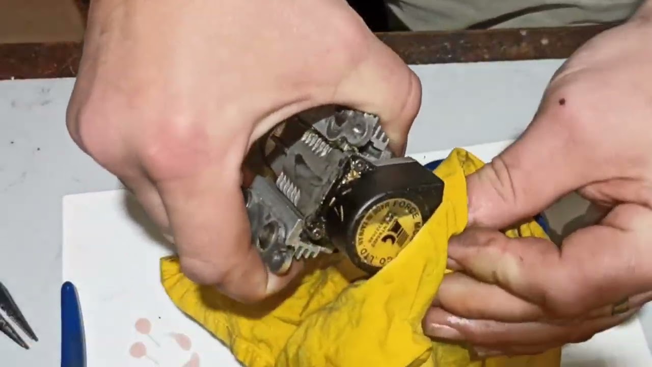 28 Nitro Raus Seilzug gerissen. 21 Nitro force Rein ganz neuer Motor 
