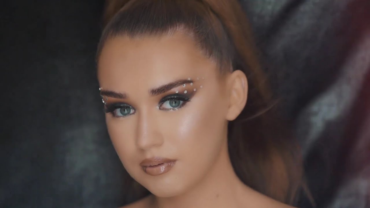 AyshGlamm Glitters