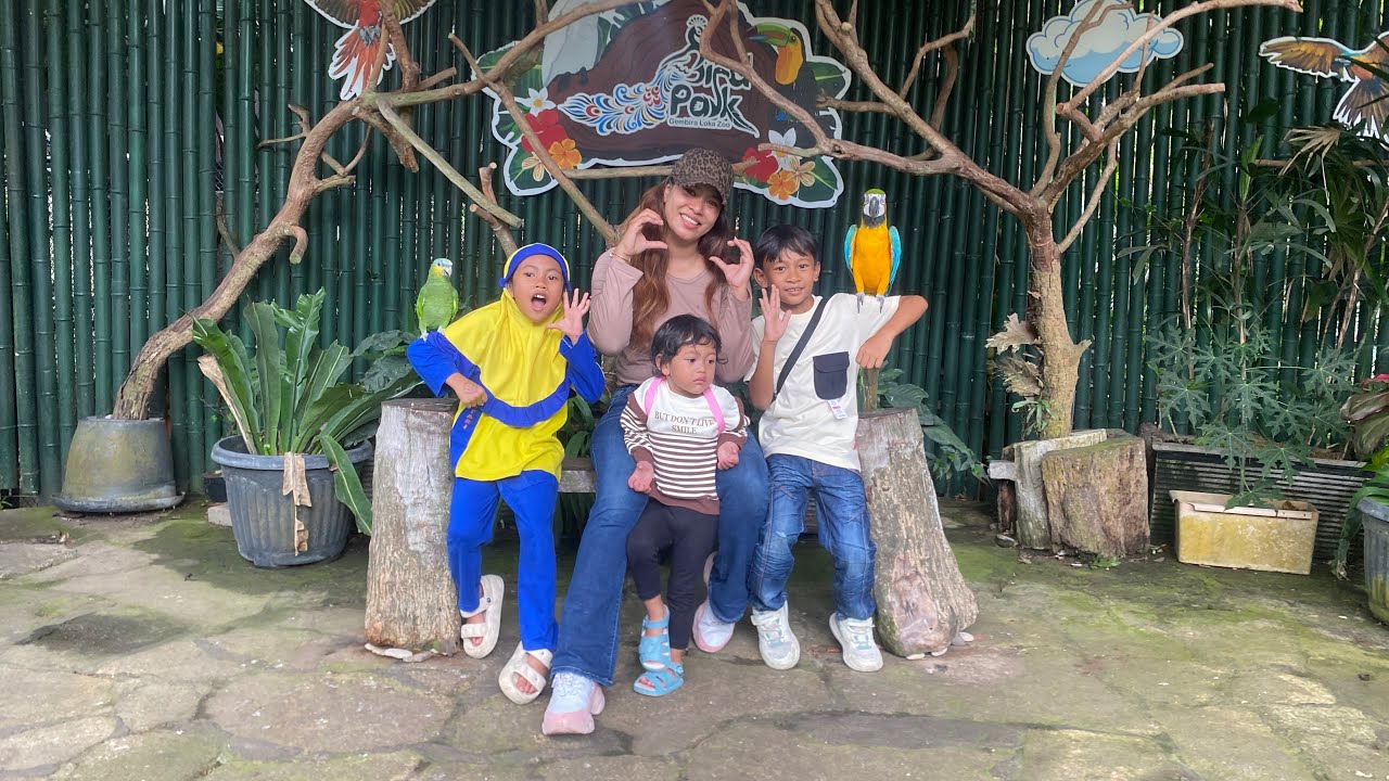 KESERUAN REKREASI YAMELA DI GEMBIROLOKA ZOO 