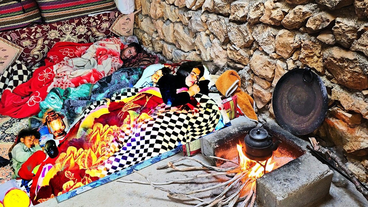 🔥 Nomadic Life in Zagros: Surviving a Cold Mountain Night & Traditional Cooking in Wild Iran 🏔️🍲