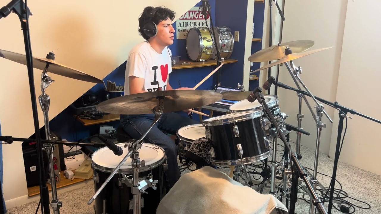 Down To The Waterline - Dire Straits (Drum Cover)