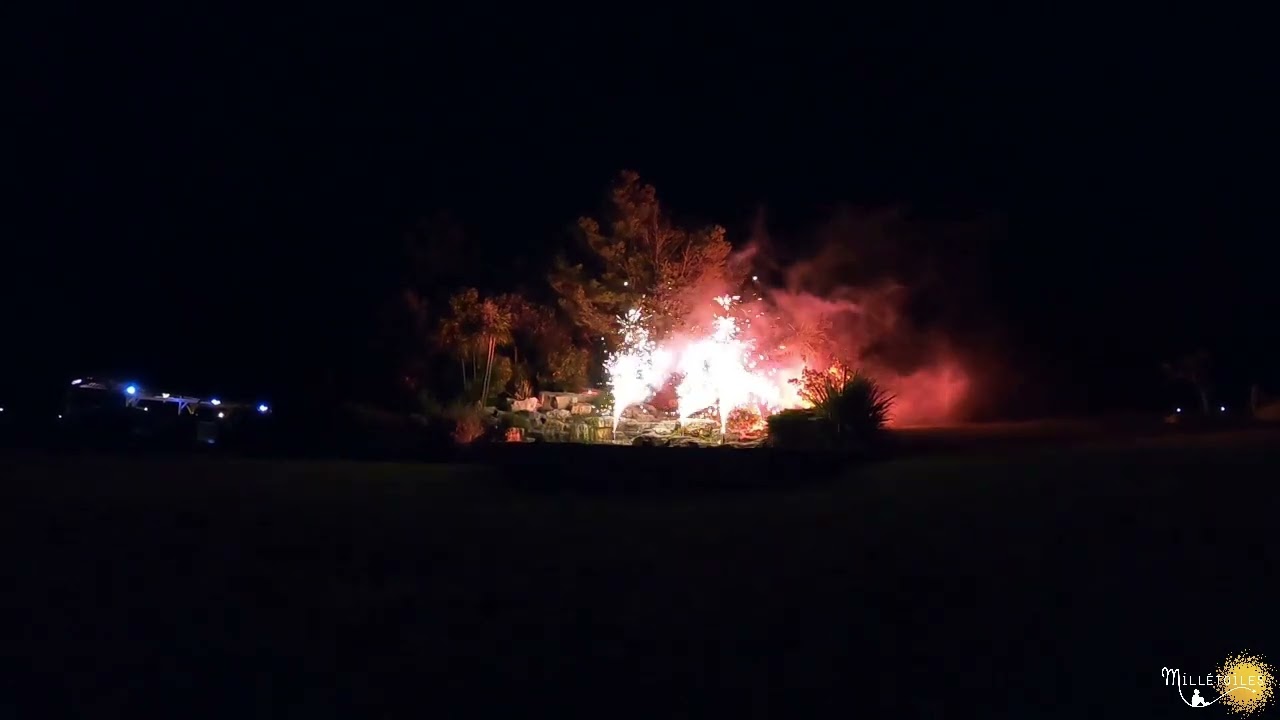 Feu d'artifice pour un mariage au ch&acirc;teau de Roquefeuille
