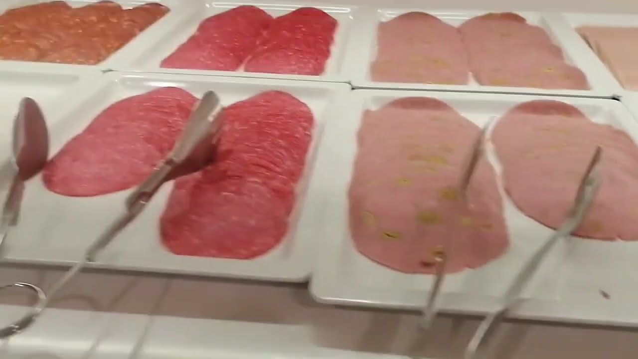 Breakfast at 30°hotel pineda splash