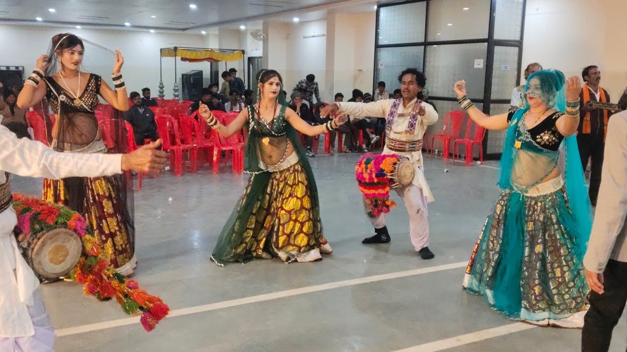 देसी राई//ठाडे रे छेड़े नंदलाल, दोना में दईरा ग्वालन दाए जाइयो//पप्पू हल्ले प्रकाश की राई विदिशा 