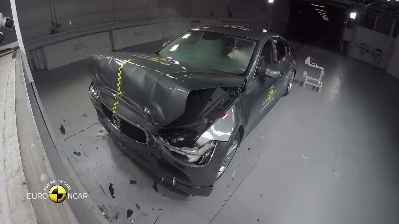 VOLVO S90/V90 CRASH TEST  BEST SAFE CAR