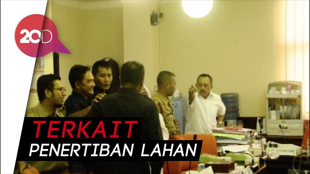 Ribut-ribut Ketua DPRD dan Kasatpol PP Surabaya