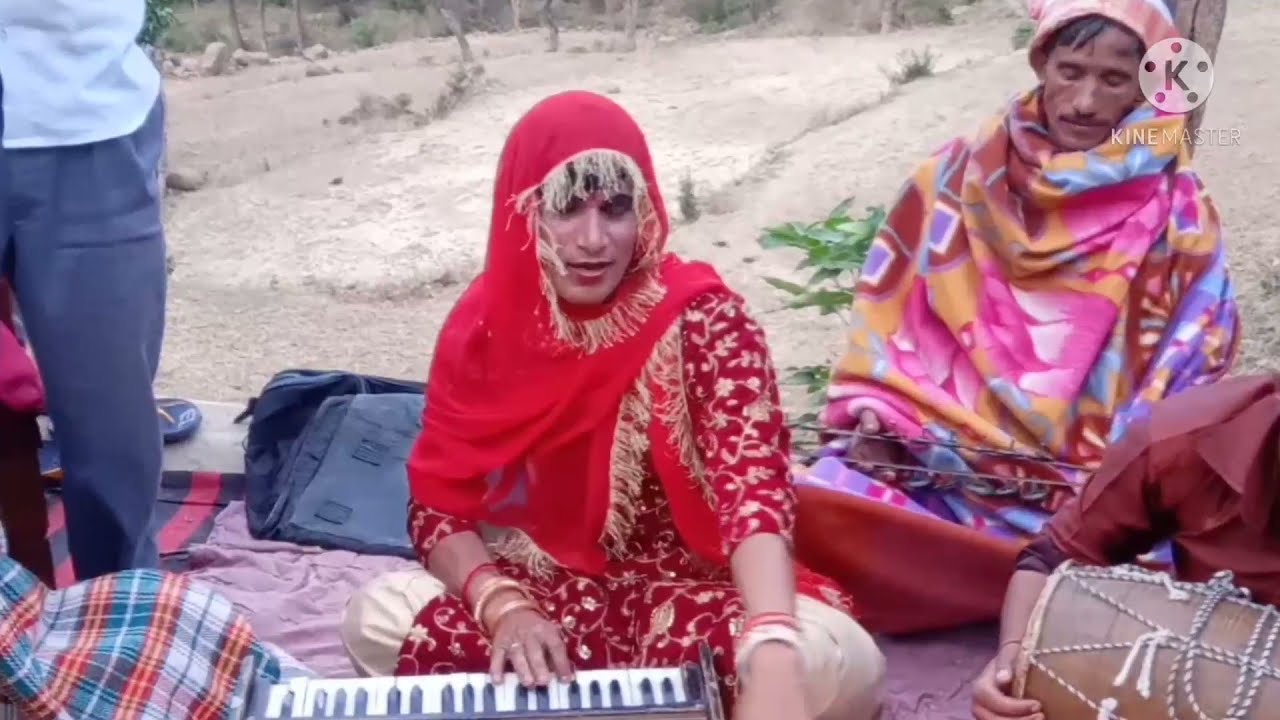 Gyan Himachali .Sun bandeya note so daa jma he krana.New song ustad Gyan