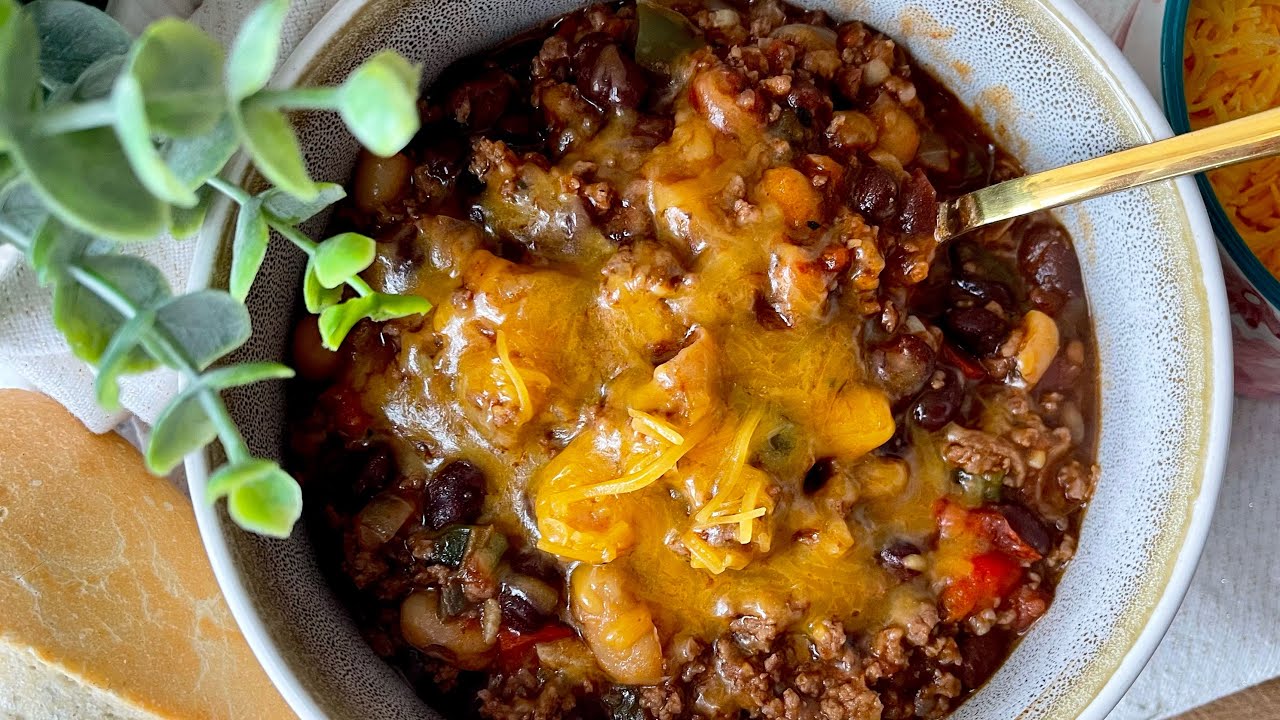 Chili Season- The Lazy Girls Kitchen 