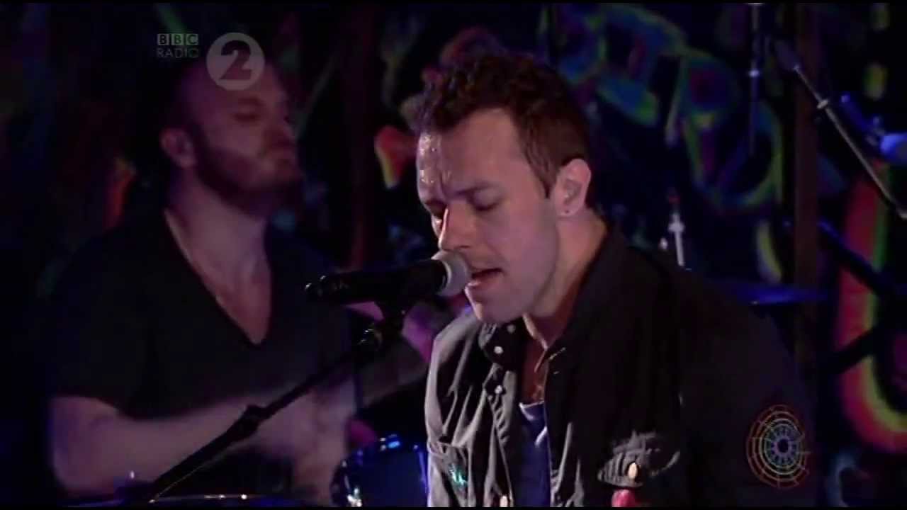 Coldplay - Hurts Like Heaven Live @ Radio 2