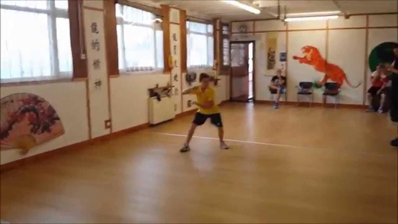Kurt Jnr 13 years old - Performing Dragonstyle 4th form - Dan been gow jue