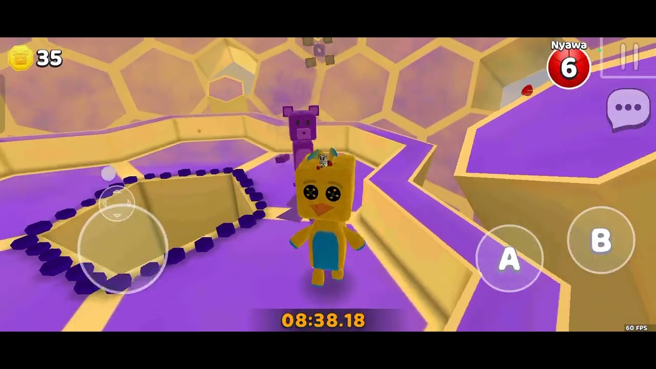 Aku bermain game super bear adventure dan berhasil menamatkan sarang lebah sekaligus patung emas