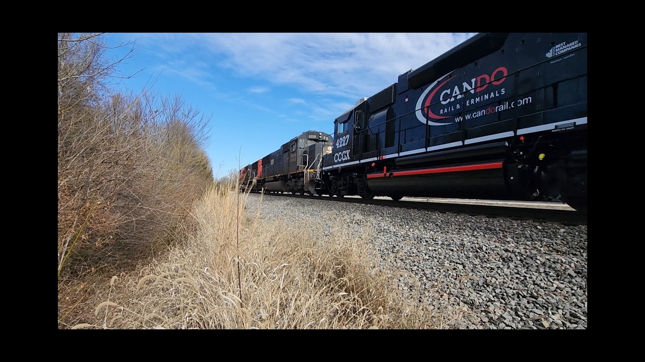 Cando Rail Service Engine 4227 on the Illinois Central Local Death Star Northbound! #railfanning