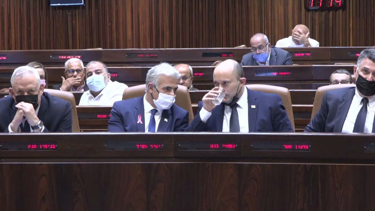 העימותים בקואליציה מחריפים: גנץ לא עדכן את בנט ולפיד, מיכאלי תקפה
