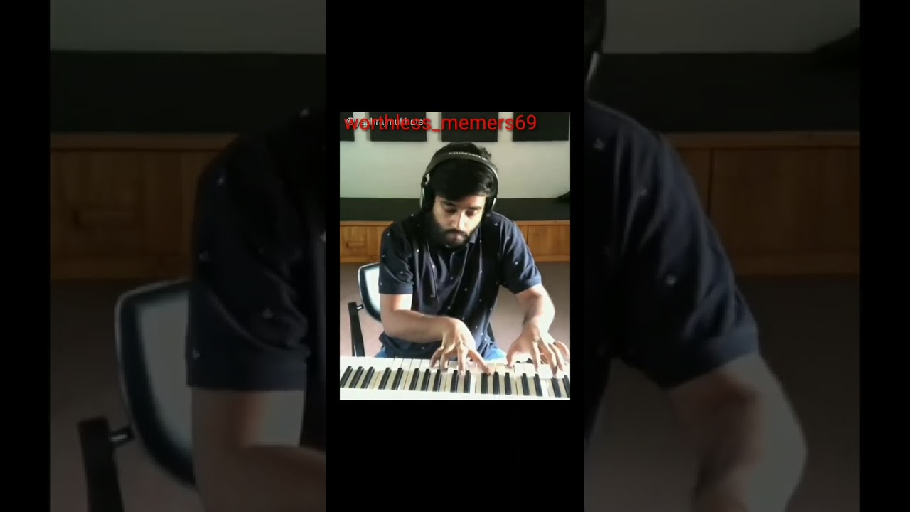 Aande garam garam ande garam garam