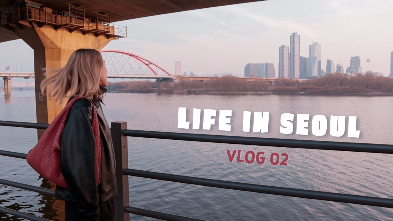 Valentine’s in Seoul – Korean Snacks & Han River Sunset