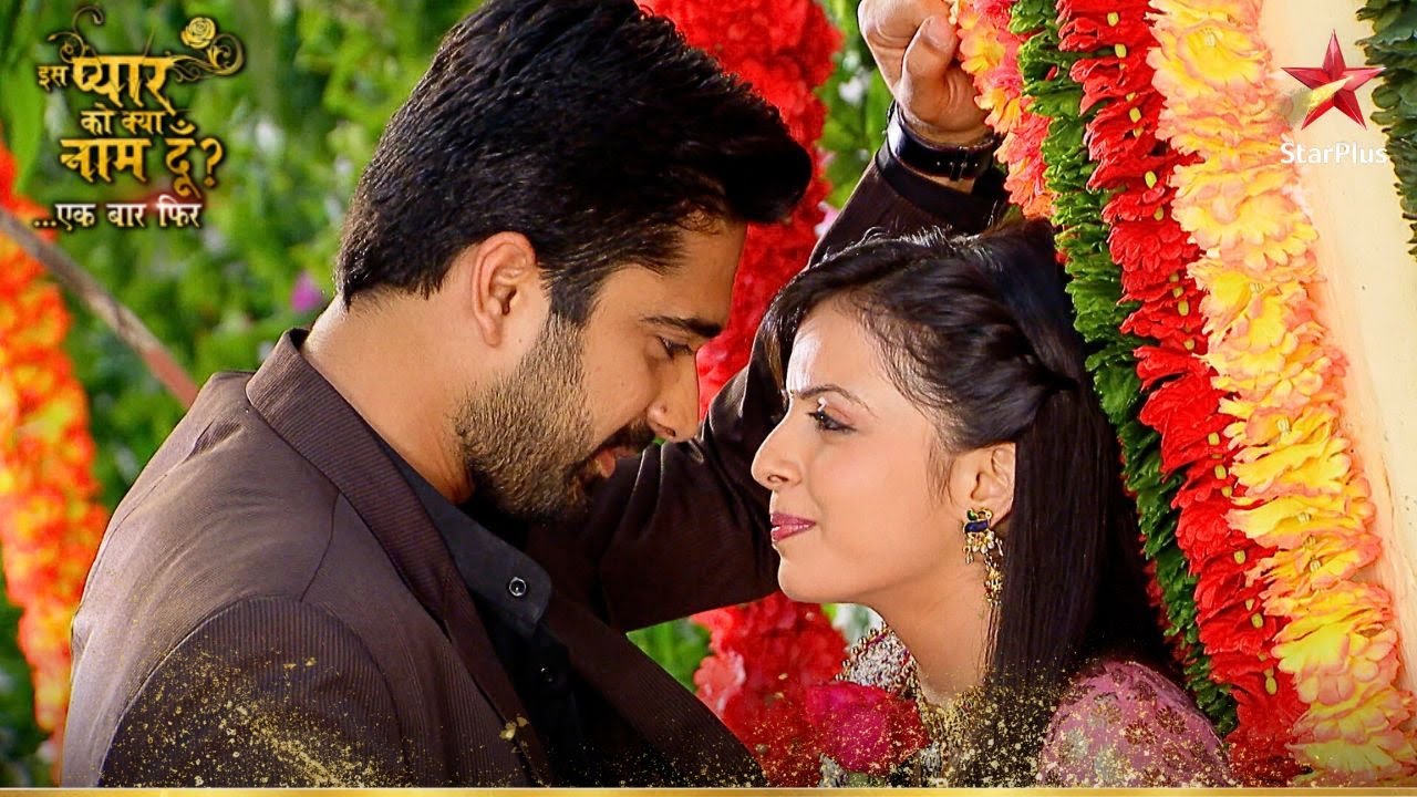 Shlok ने दिया Astha को rose! | Iss Pyar Ko Kya Naam Doon Ek Baar Phir