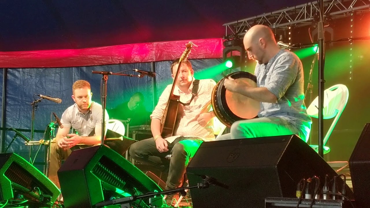 Robbie Walsh - Bodhran Solo - Moonbeams 2019 Festival