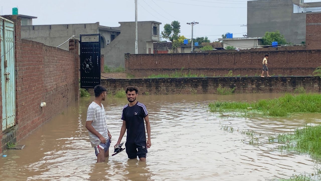 Sialkot Pani AA Gaya 😱