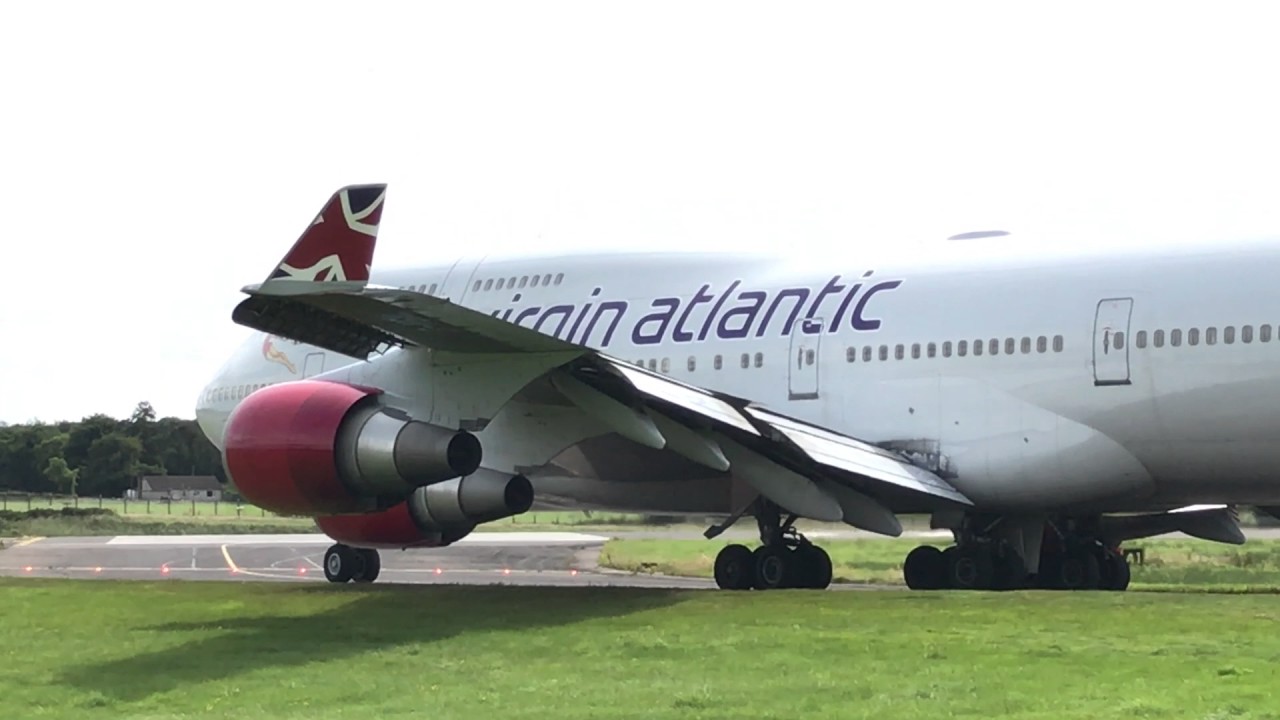Virgin Atlantic Boeing 747-400 Lining up at Belfast International Airport