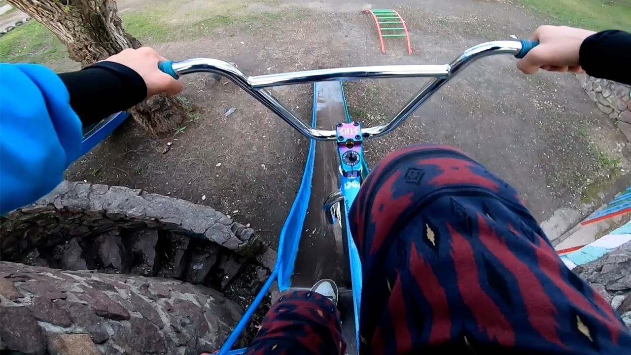 Я на BMX VS Строители...Довыпендривался😨
